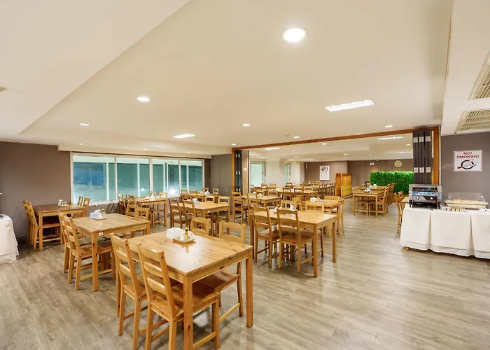 Hotel Prom Thailand Cultural Centre Anex2 3*