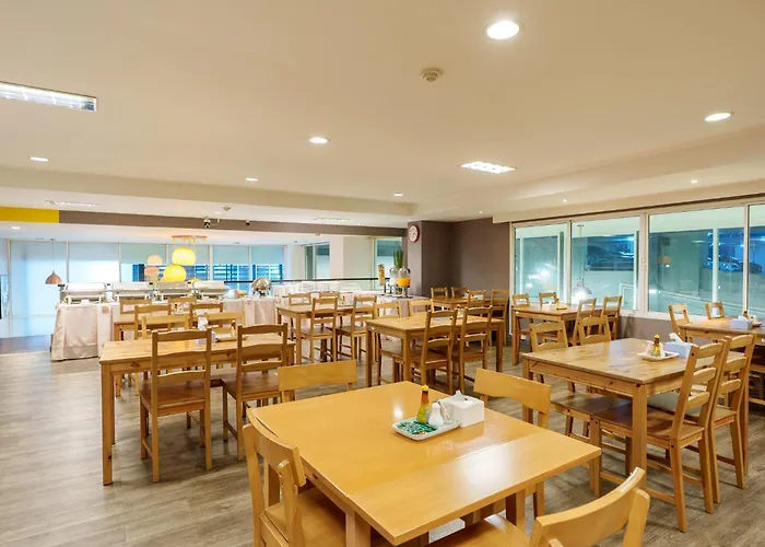 Hotel Prom Thailand Cultural Centre Anex2 3*