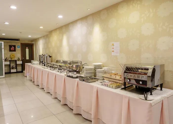 Hotel Prom Thailand Cultural Centre Anex2 3*