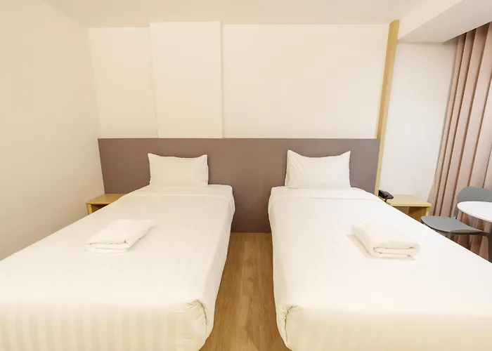 Hotel Prom Thailand Cultural Centre Anex2 3*